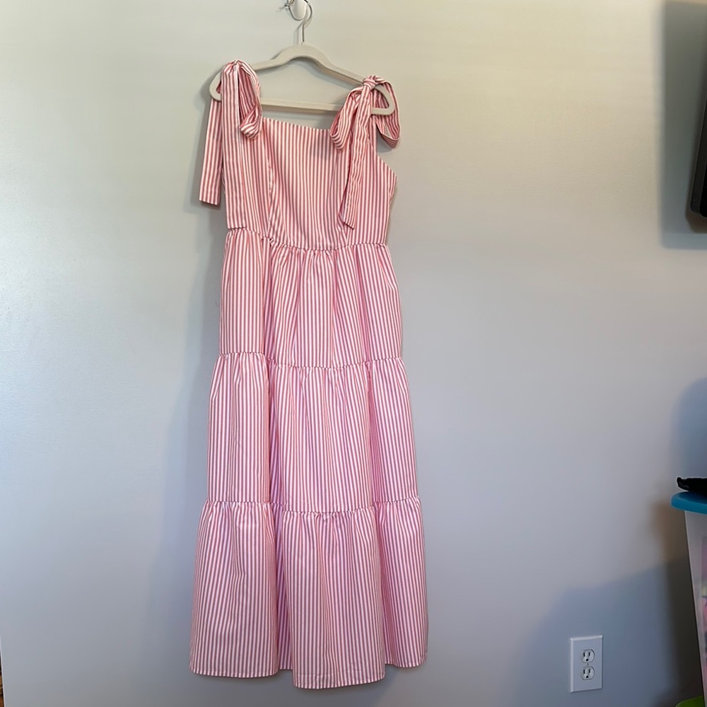 AUREUM Pink and White Striped Maxi Dress